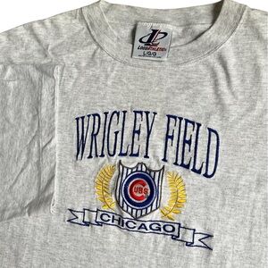 Vintage Logo Athletic Wrigley Field Embroidered Single Stitch T-Shirt Mens L 90s
